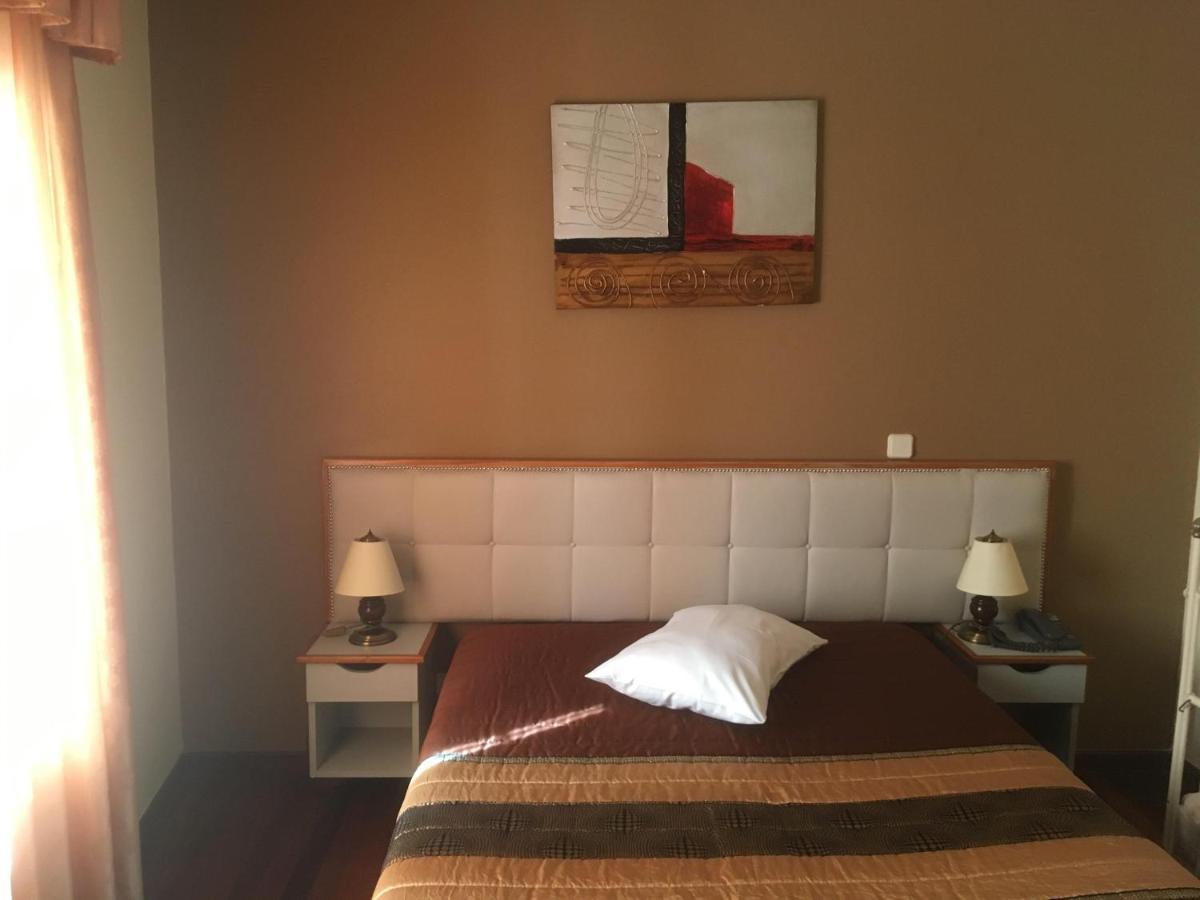 Florinda Bed and Breakfast Chaves Εξωτερικό φωτογραφία